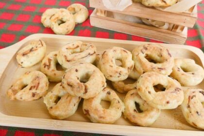 Tarallini bolliti al finocchietto e scalogno