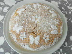 Torta da colazione senza burro, latte e zucchero