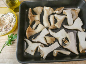Preparazione della Panatura per gratinare i funghi