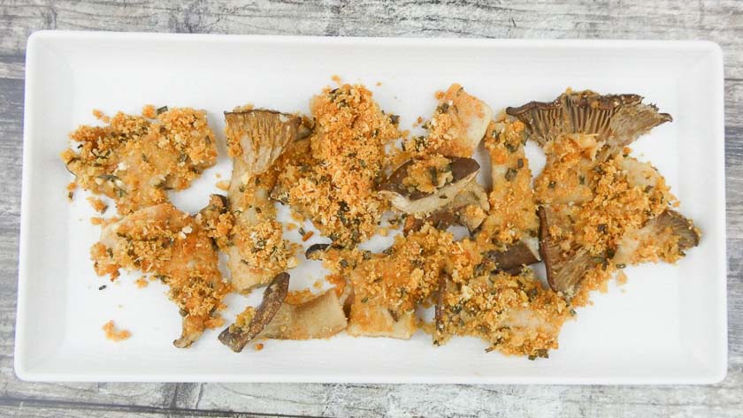 Funghi cardoncelli gratinati al forno (veloci da preparare e super croccanti)