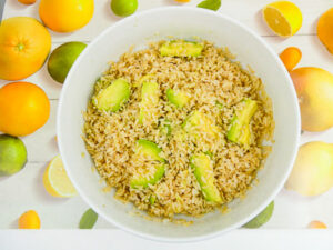 condimento dell insalata di riso con succo di limone olio ed extravergine e zenzero
